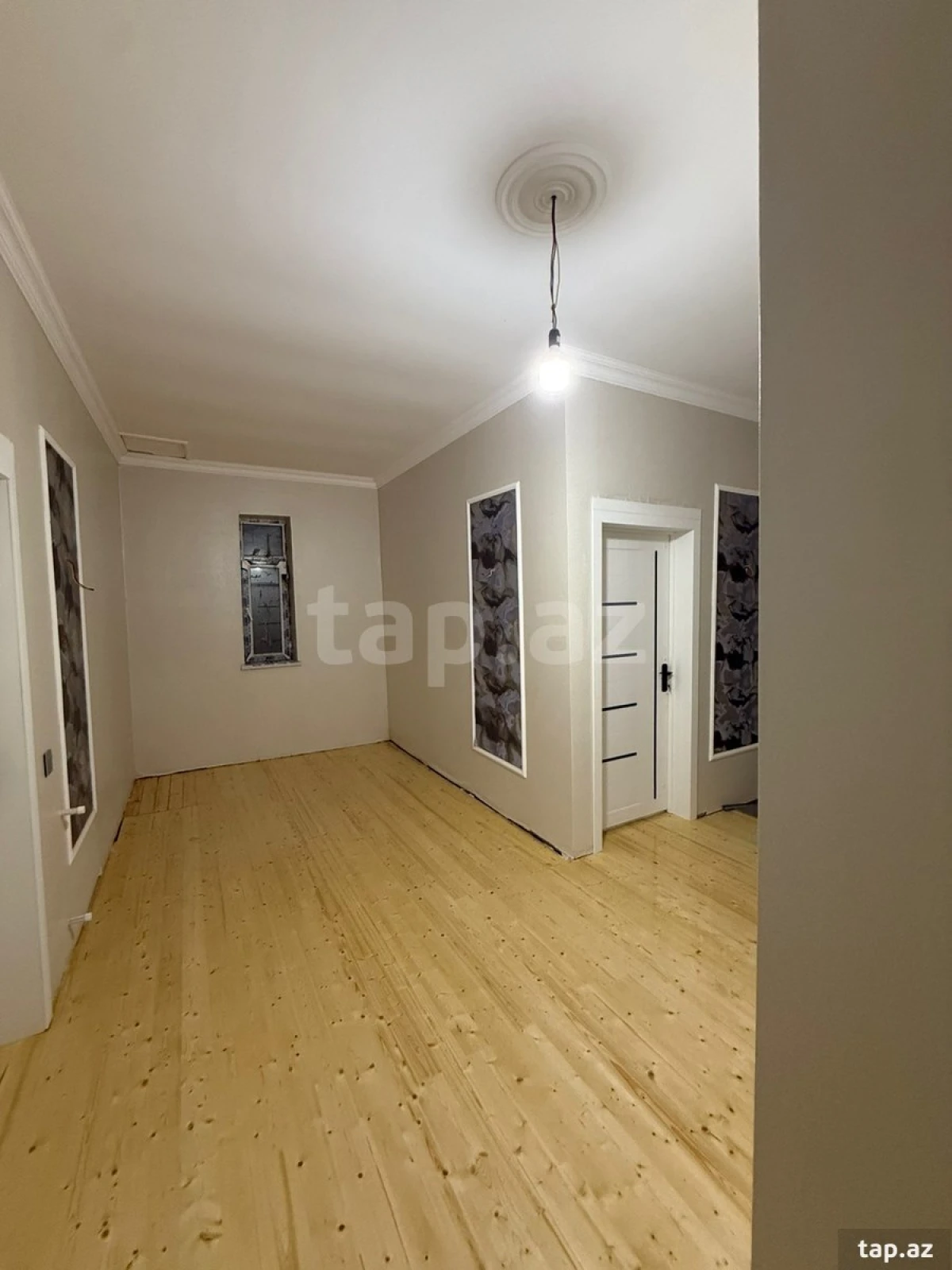 Satılır 4 otaqlı həyət evi