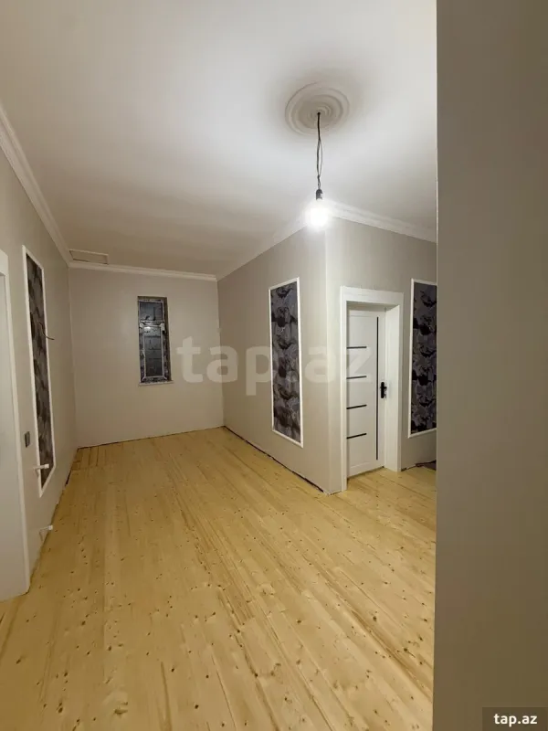 Satılır 4 otaqlı həyət evi