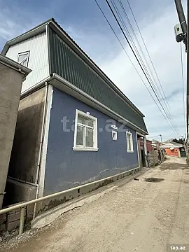 Satılır 4 otaqlı həyət evi