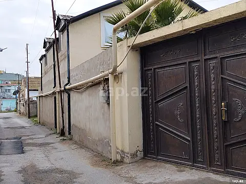 Satılır 5 otaqlı həyət evi