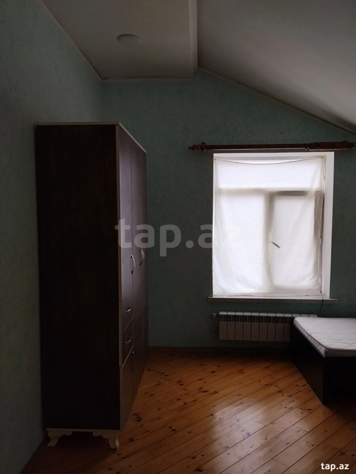 Satılır 5 otaqlı həyət evi