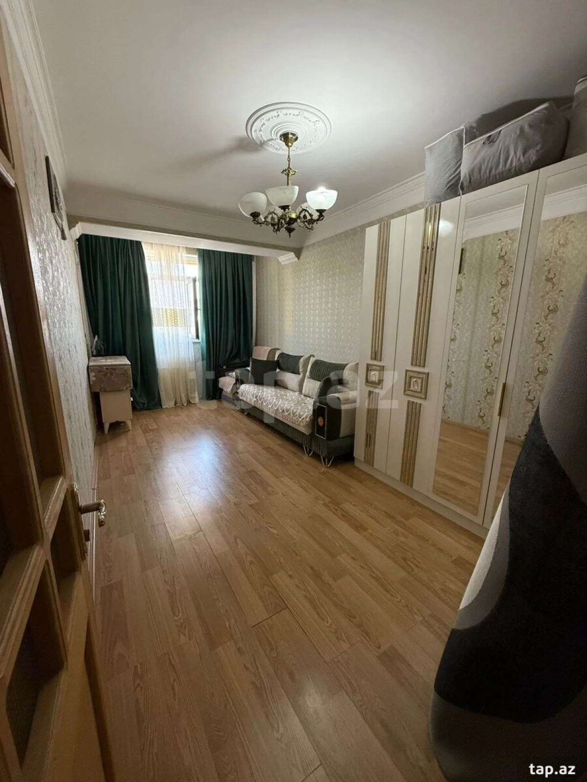 Satılır 2 otaqlı mənzil 55 m²