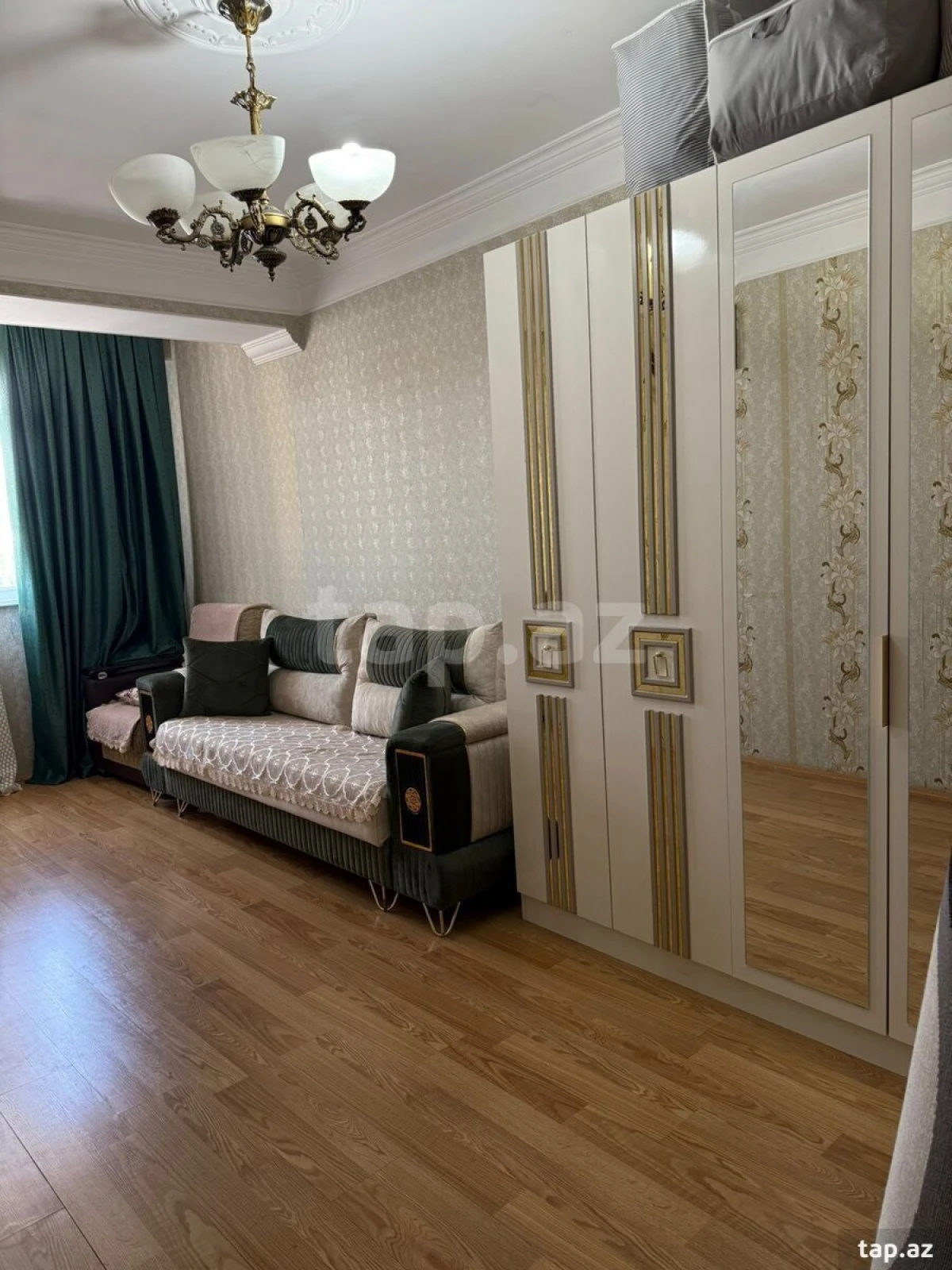 Satılır 2 otaqlı mənzil 55 m²