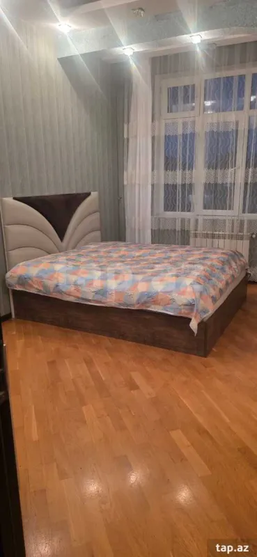 Kirayə verilir 2 otaqlı yeni tikili 82 m²