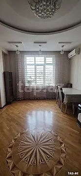 Kirayə verilir 2 otaqlı yeni tikili 82 m²