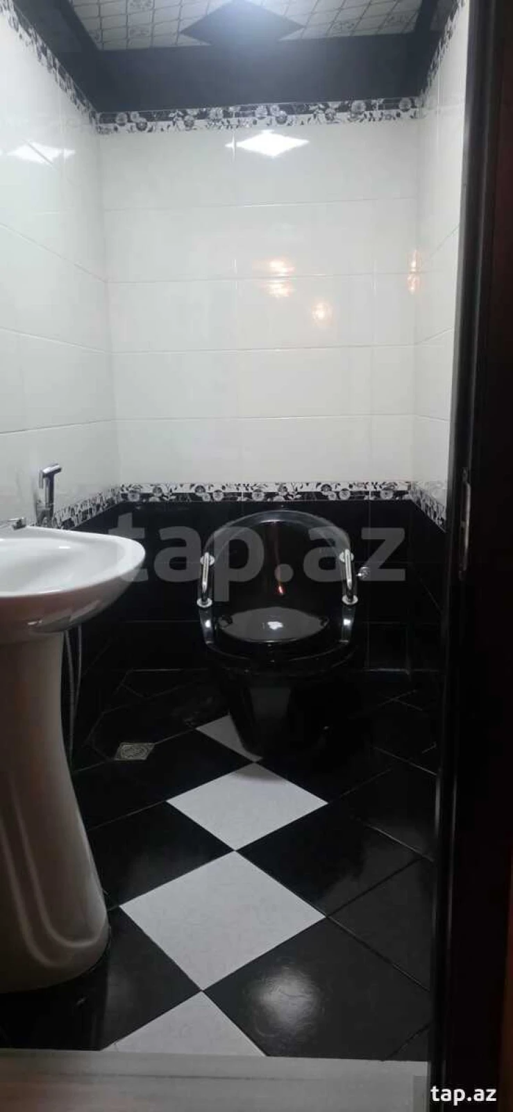 Kirayə verilir 2 otaqlı yeni tikili 82 m²