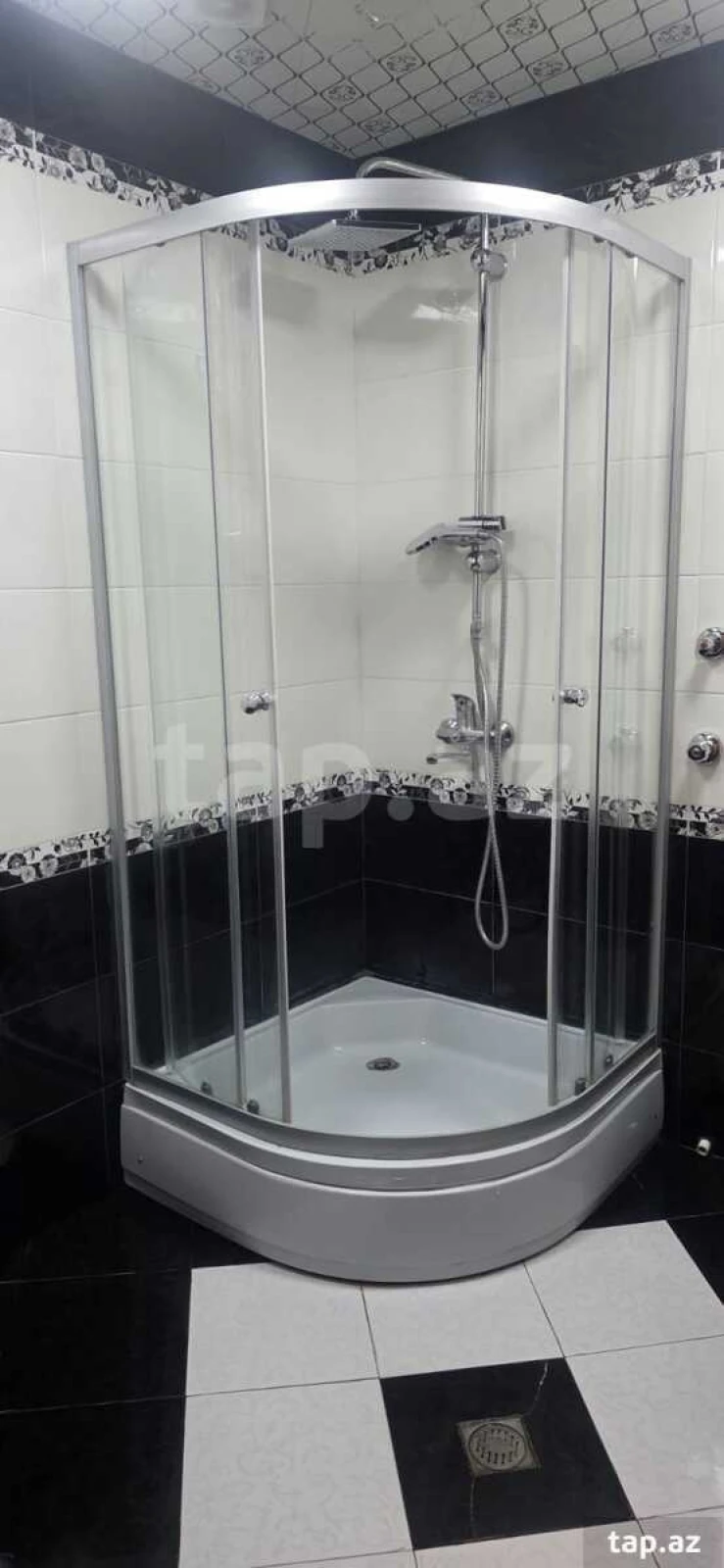 Kirayə verilir 2 otaqlı yeni tikili 82 m²