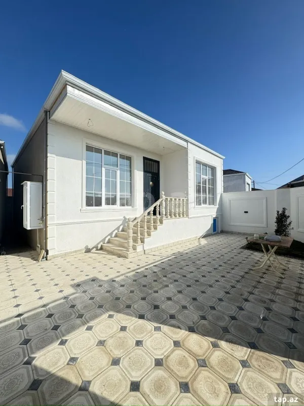 Satılır 3 otaqlı həyət evi