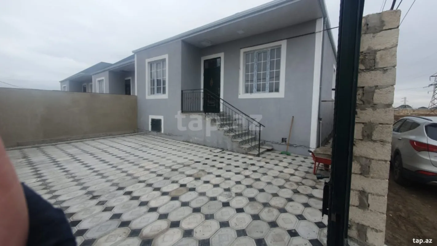 Satılır 3 otaqlı həyət evi