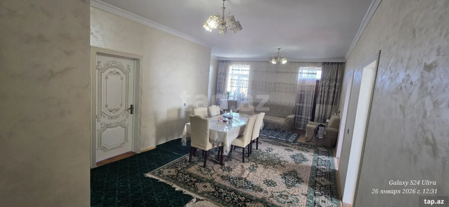 Satılır 8 otaqlı həyət evi