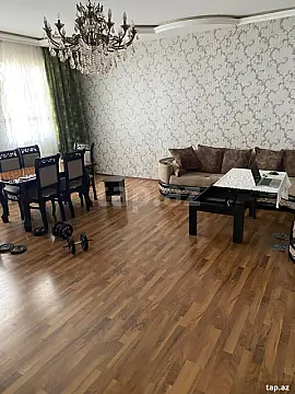 Satılır 4 otaqlı həyət evi