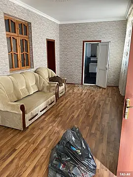 Satılır 4 otaqlı həyət evi