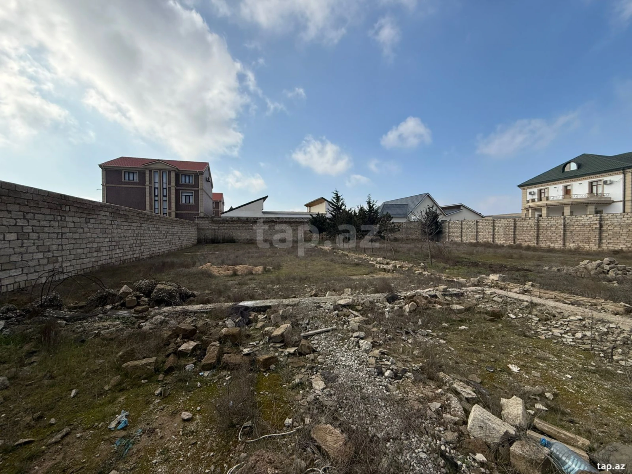 Satılır torpaq sahəsi