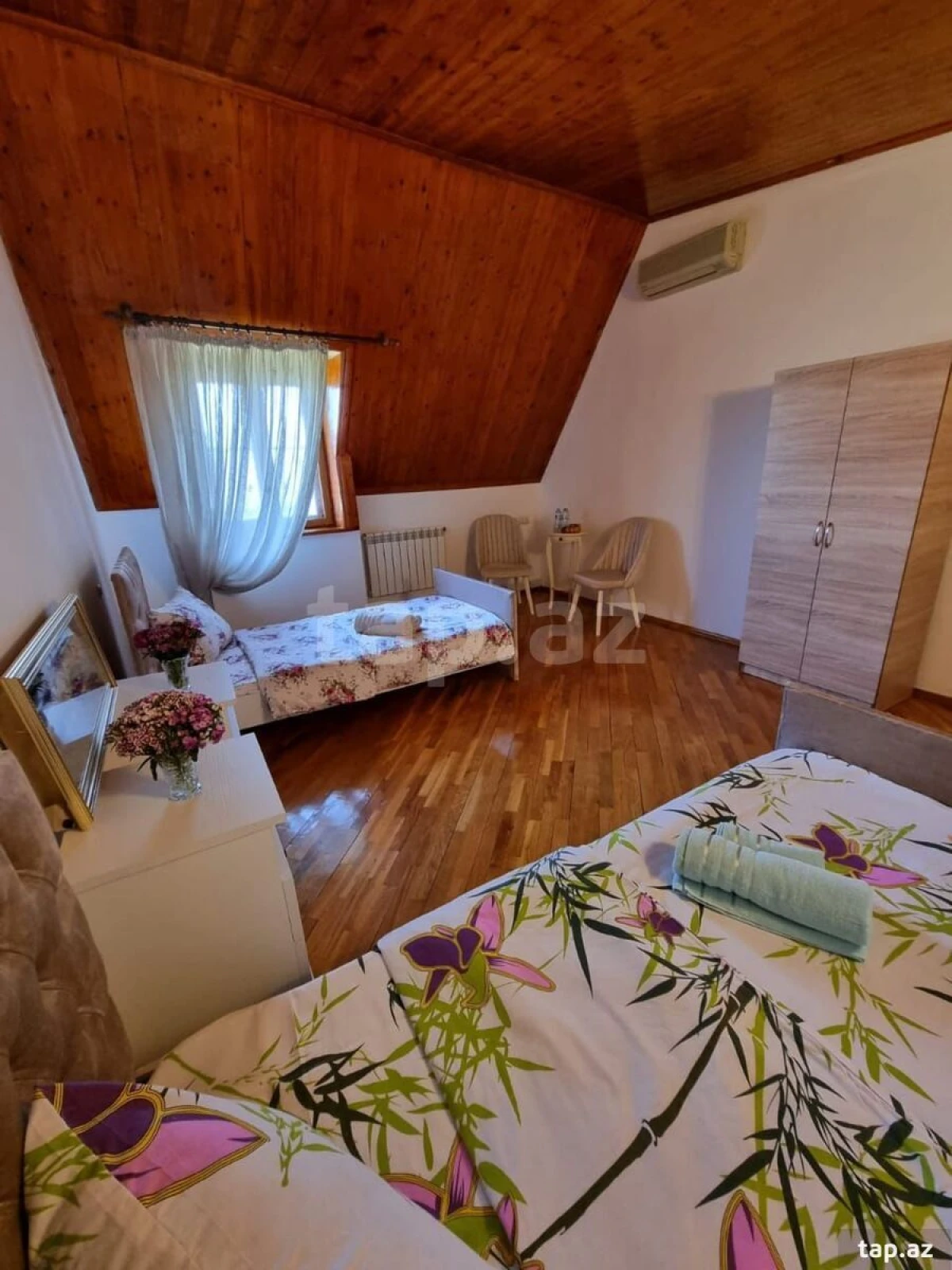 Kirayə verilir 5 otaqlı mənzil 300 m²