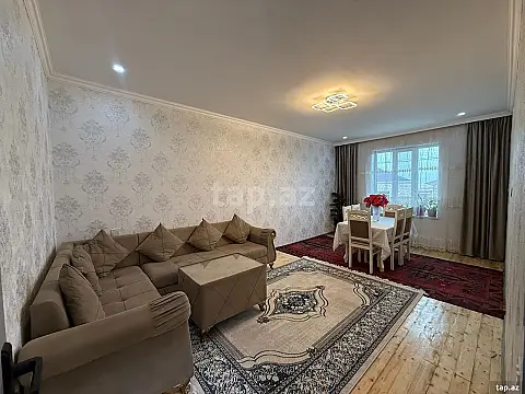 Satılır 4 otaqlı həyət evi