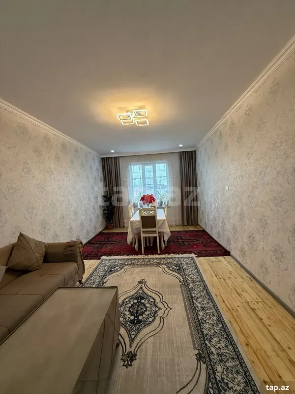 Satılır 4 otaqlı həyət evi