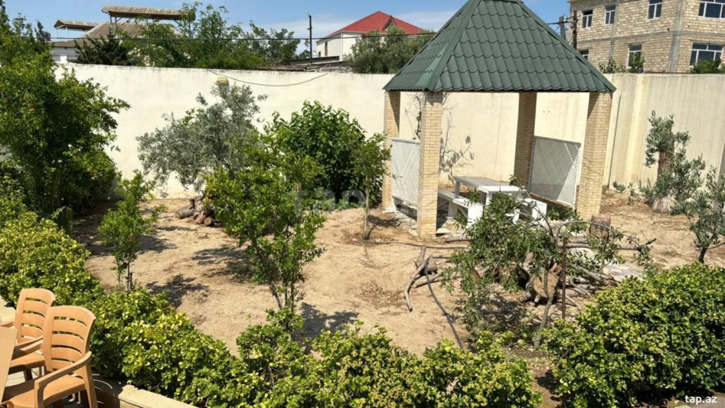 Satılır 3 otaqlı həyət evi