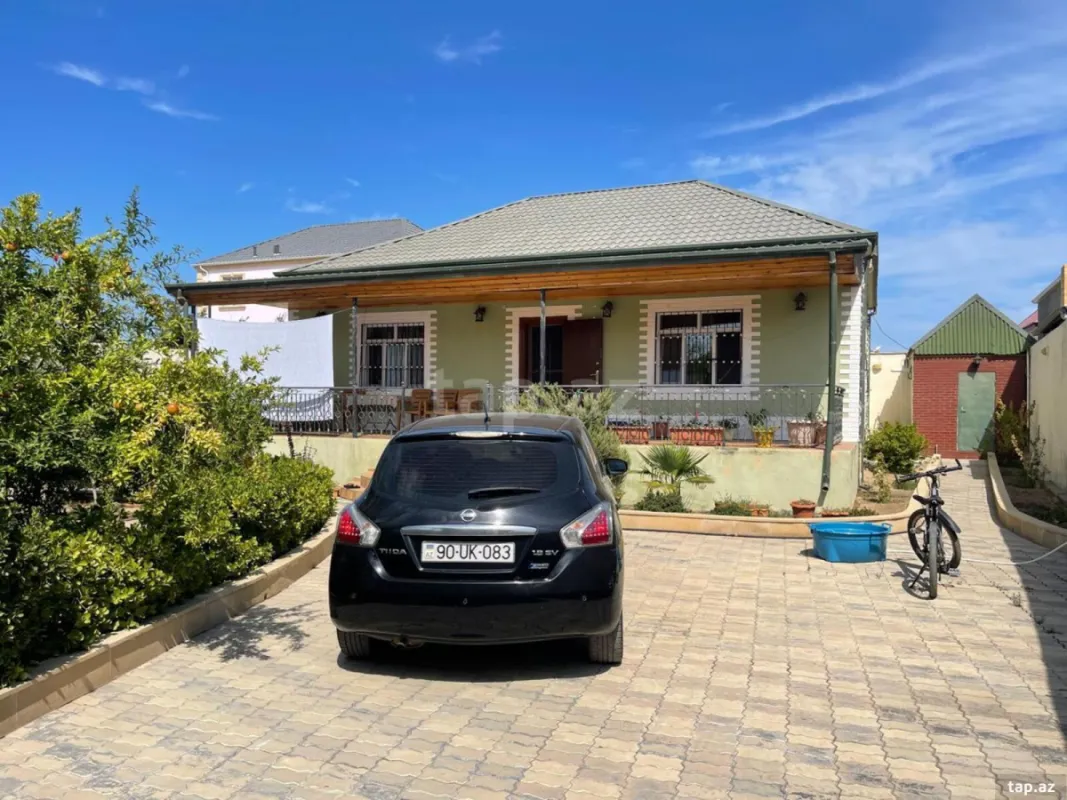Satılır 3 otaqlı həyət evi