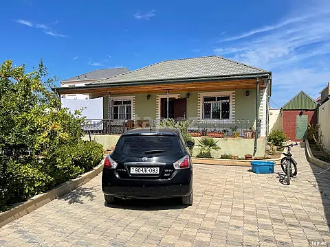Satılır 3 otaqlı həyət evi