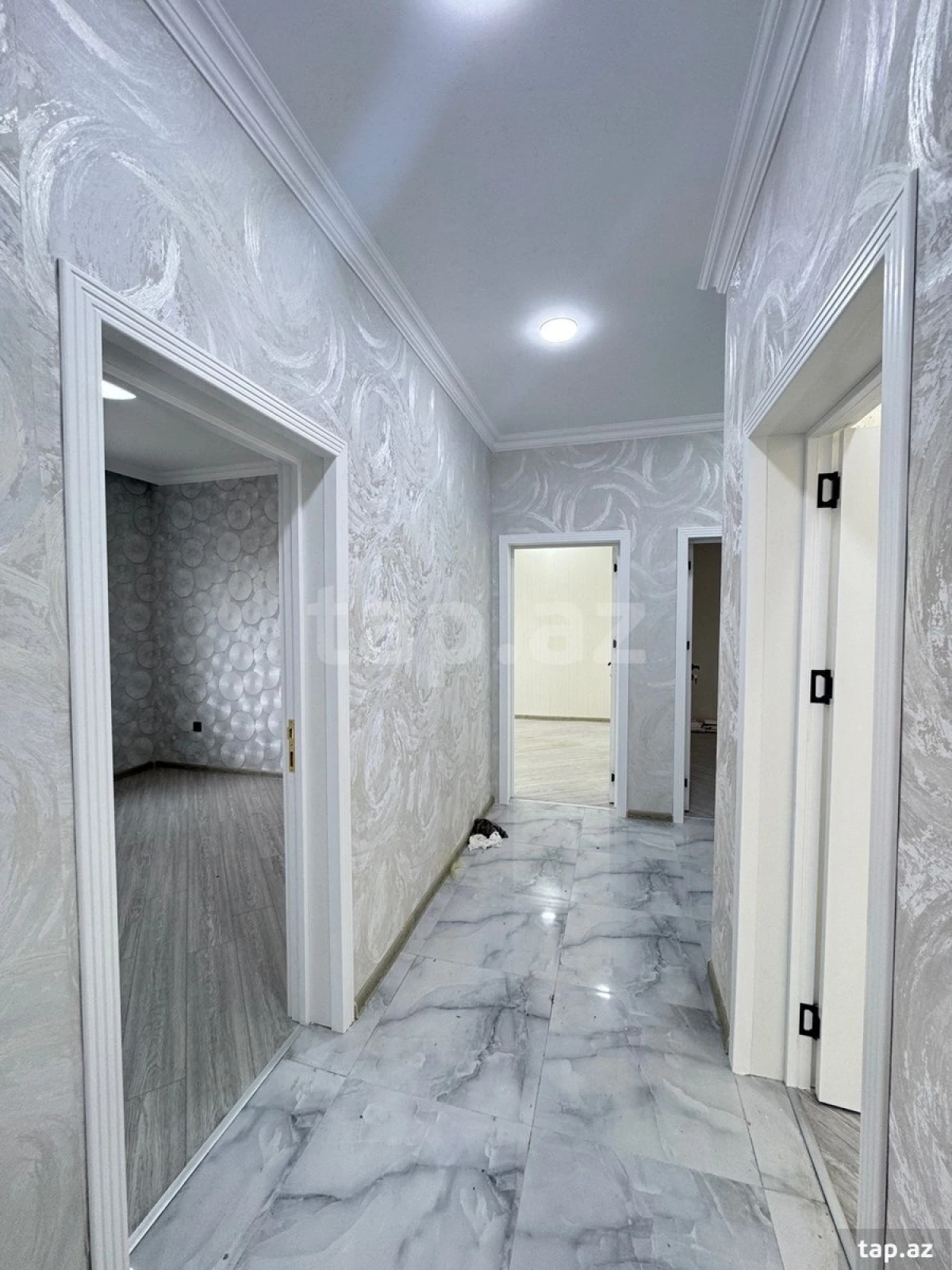 Satılır 4 otaqlı həyət evi