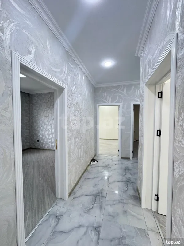 Satılır 4 otaqlı həyət evi