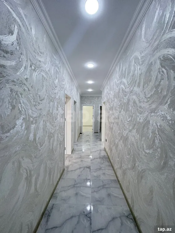 Satılır 4 otaqlı həyət evi