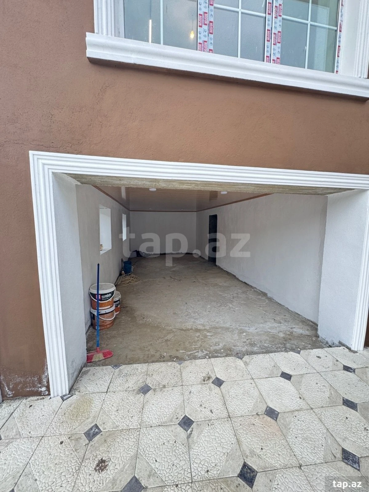 Satılır 4 otaqlı həyət evi