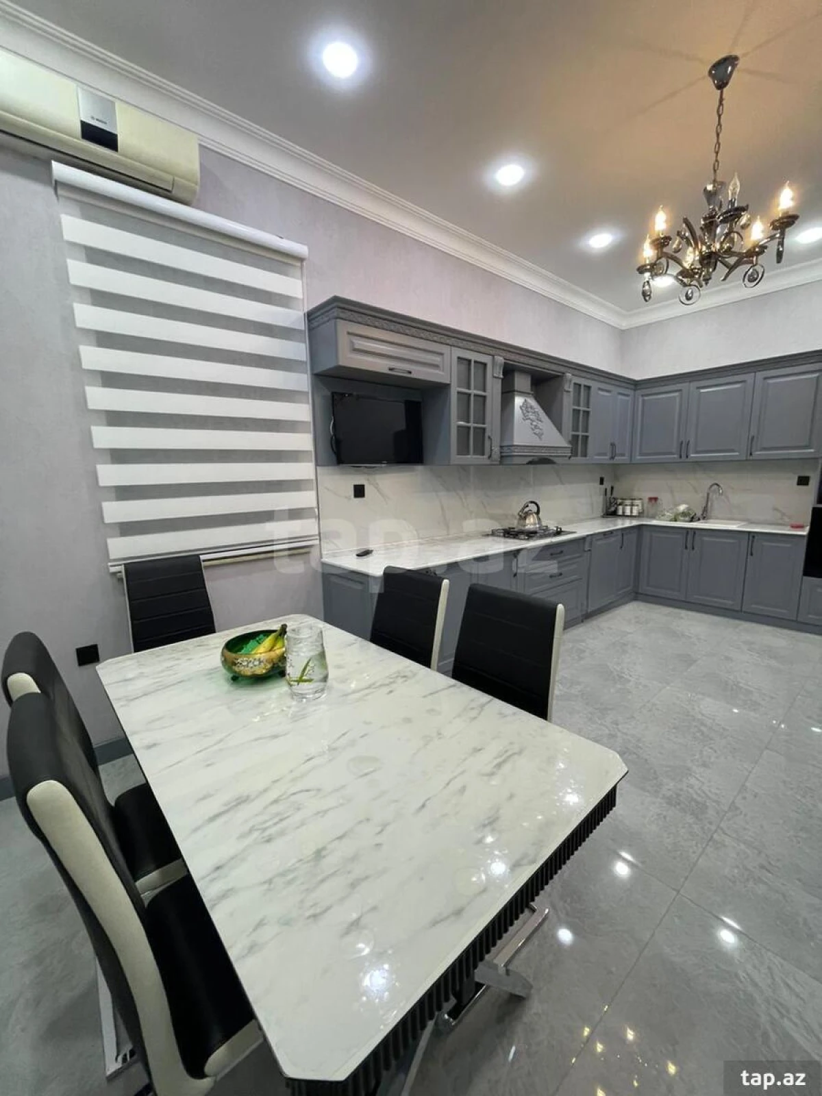 Satılır 5 otaqlı həyət evi