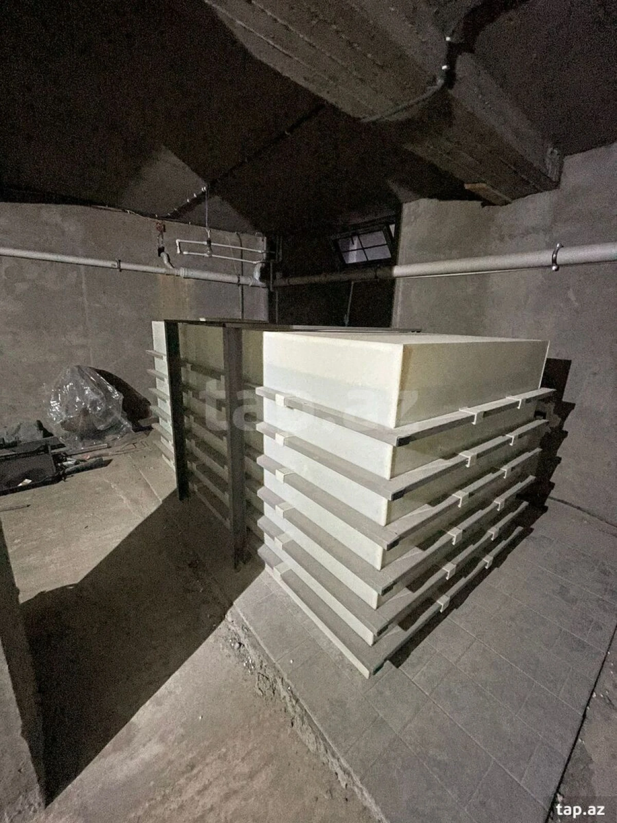 Satılır 5 otaqlı həyət evi