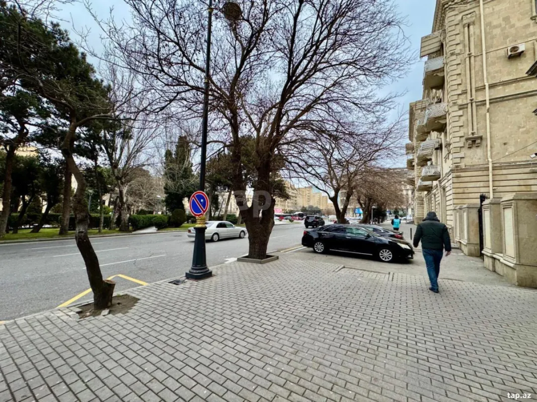 Kirayə verilir ofis