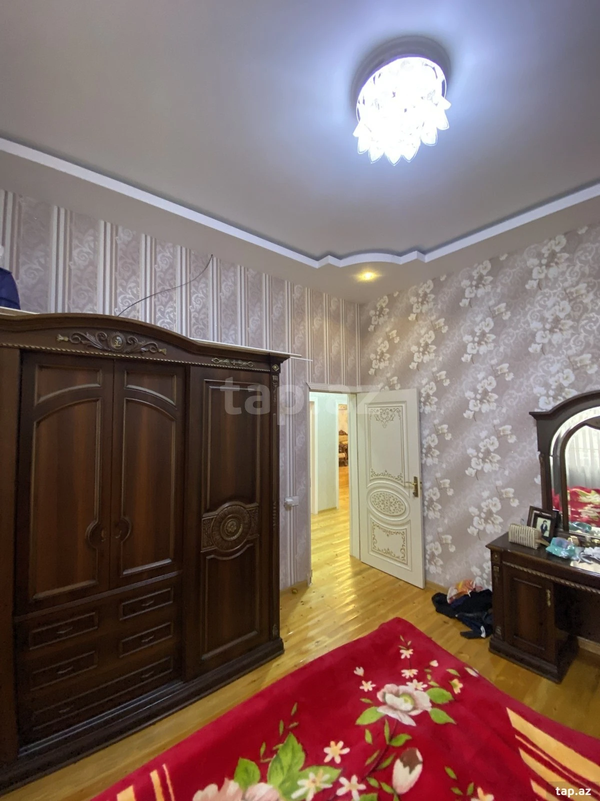 Satılır 3 otaqlı həyət evi