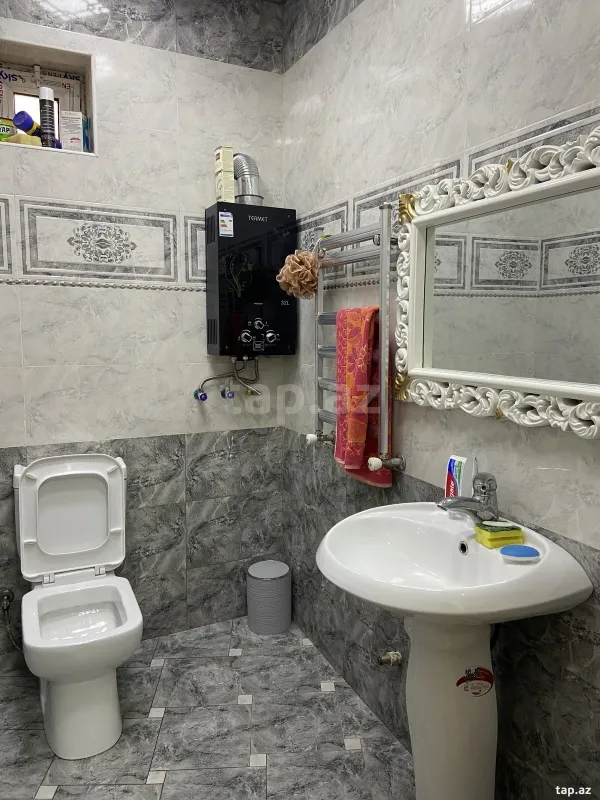 Satılır 3 otaqlı həyət evi