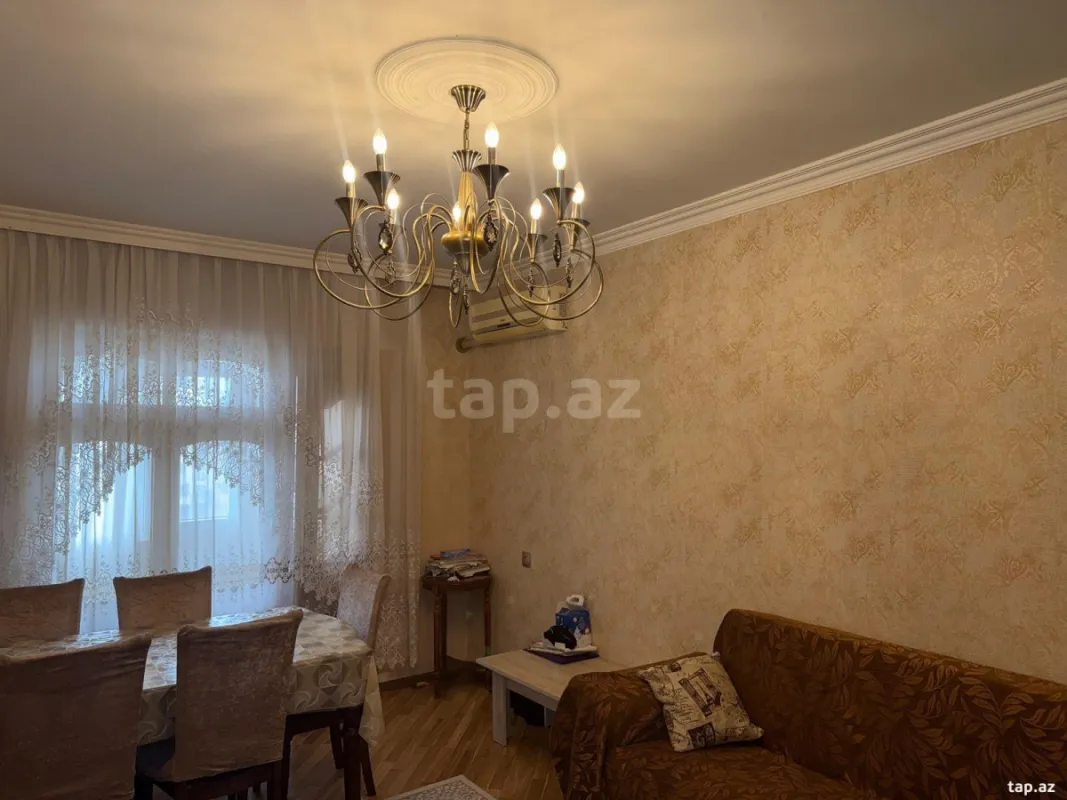 Satılır 4 otaqlı mənzil 100 m²