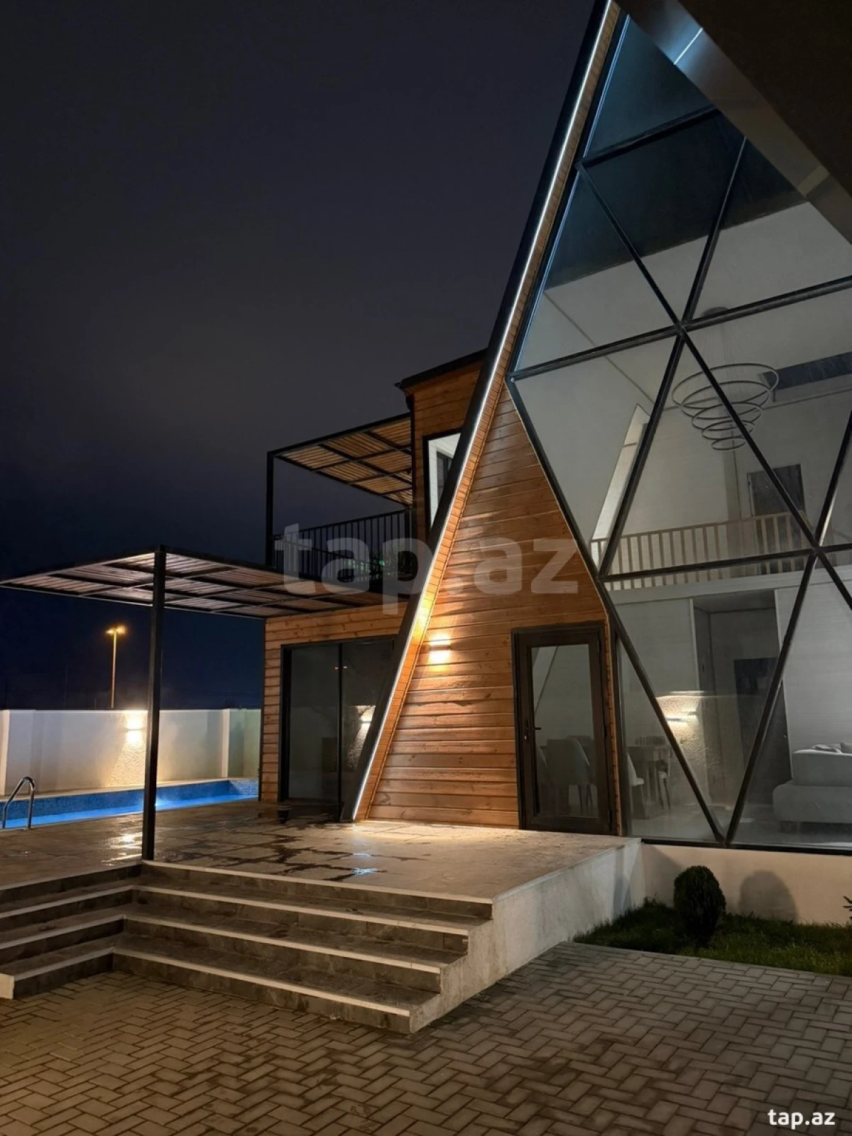 Kirayə verilir 3 otaqlı həyət evi