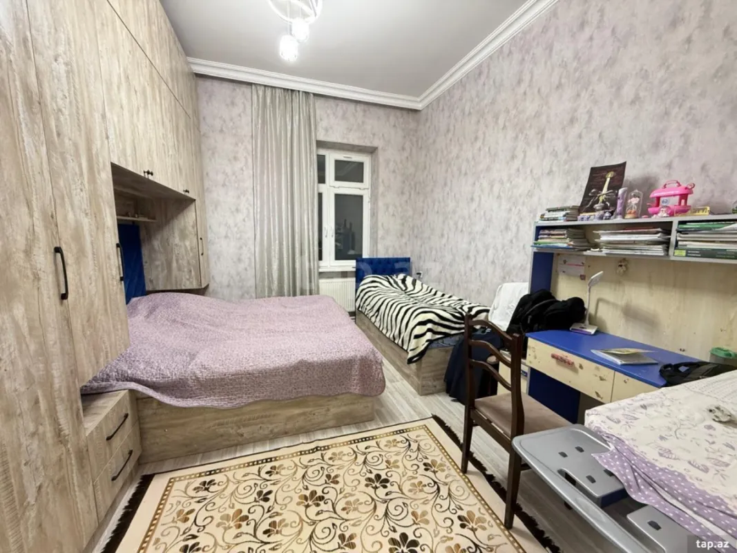 Satılır 2 otaqlı mənzil 50 m²