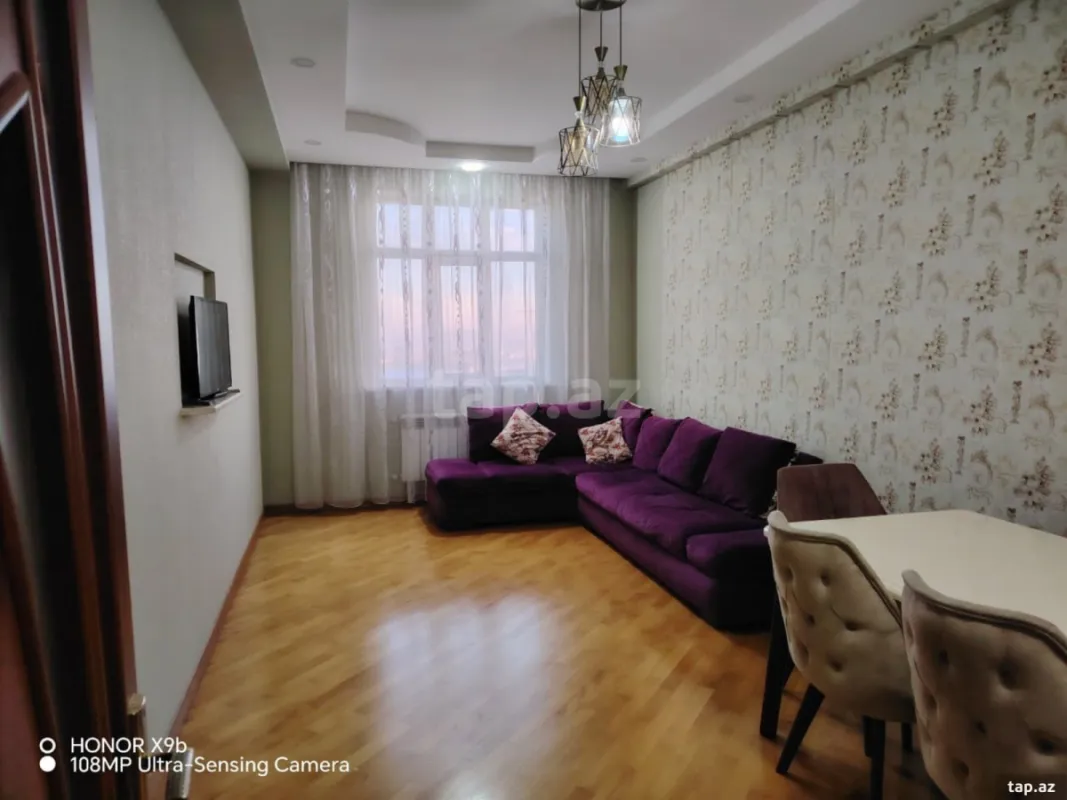 Satılır 2 otaqlı yeni tikili 68 m²