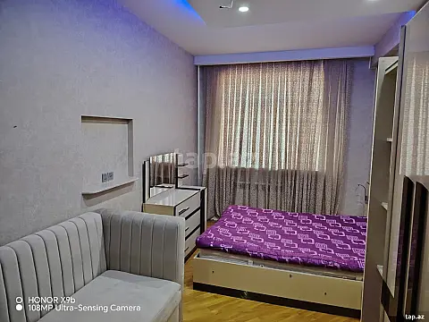 Satılır 2 otaqlı yeni tikili 68 m²