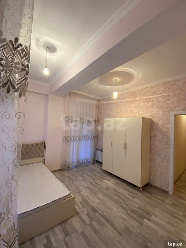 Kirayə verilir 3 otaqlı yeni tikili 127 m²