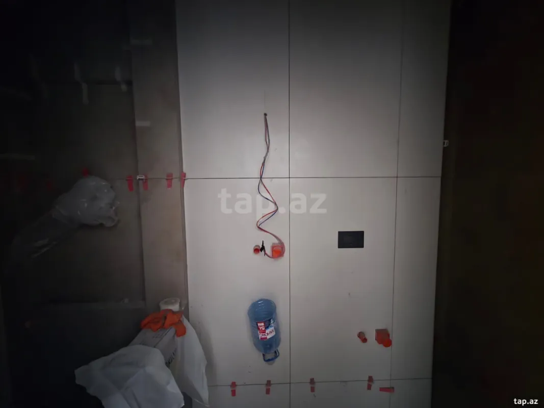 Satılır 2 otaqlı yeni tikili 60 m²