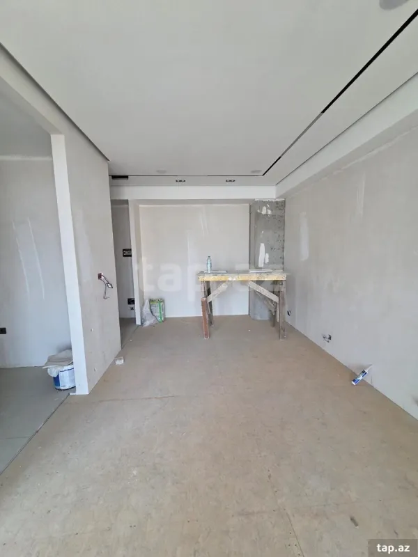 Satılır 2 otaqlı yeni tikili 60 m²