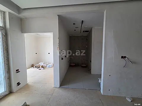 Satılır 2 otaqlı yeni tikili 60 m²