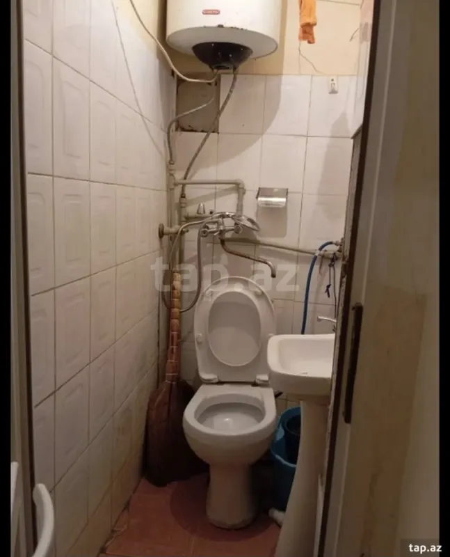 Kirayə verilir 1 otaqlı həyət evi