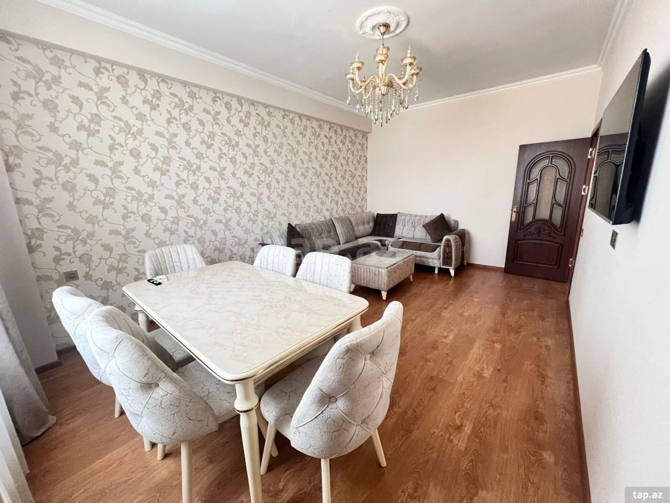 Kirayə verilir 2 otaqlı yeni tikili 80 m²