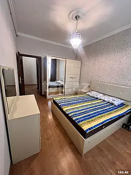 Kirayə verilir 2 otaqlı yeni tikili 80 m²