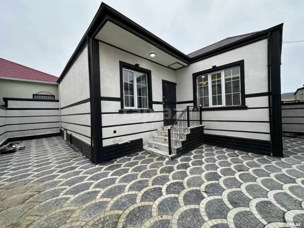 Satılır 3 otaqlı həyət evi