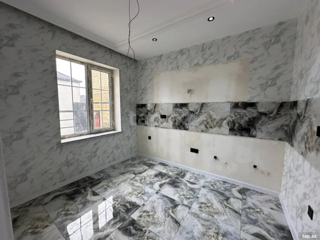 Satılır 3 otaqlı həyət evi