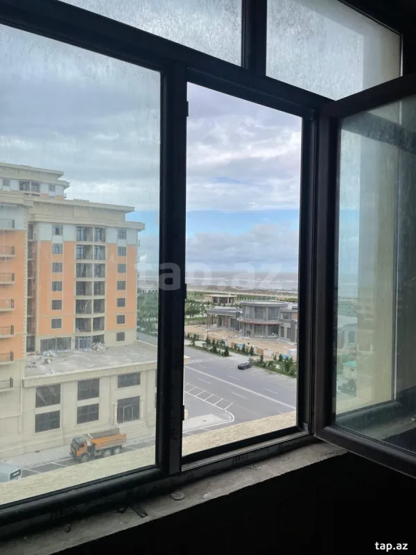 Satılır 2 otaqlı yeni tikili 52 m²