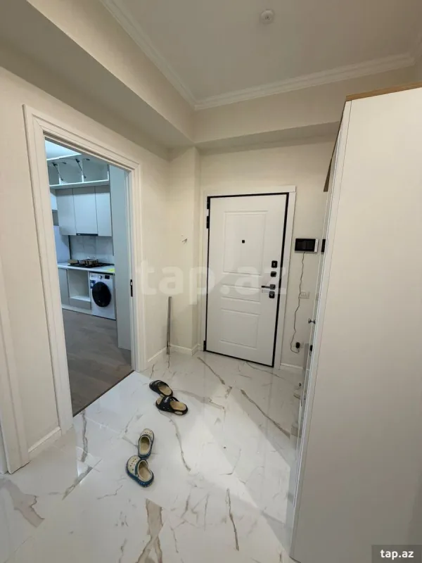 Kirayə verilir 3 otaqlı yeni tikili 85 m²