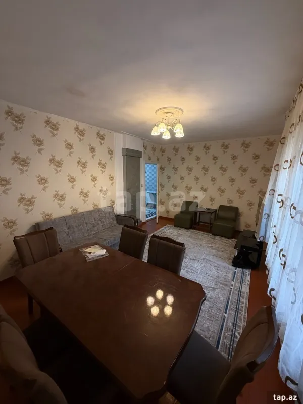 Kirayə verilir 3 otaqlı həyət evi