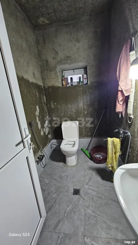 Satılır 2 otaqlı həyət evi